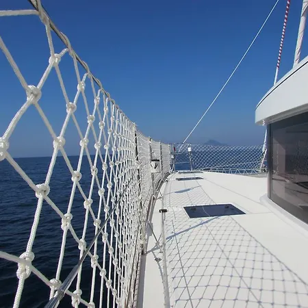 Catamaran Turkey By Louis * Bodrum